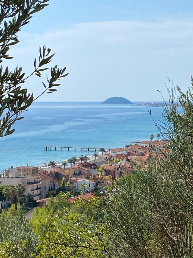 Villa Paolina Ceriale - app. 6 posti Esterno foto