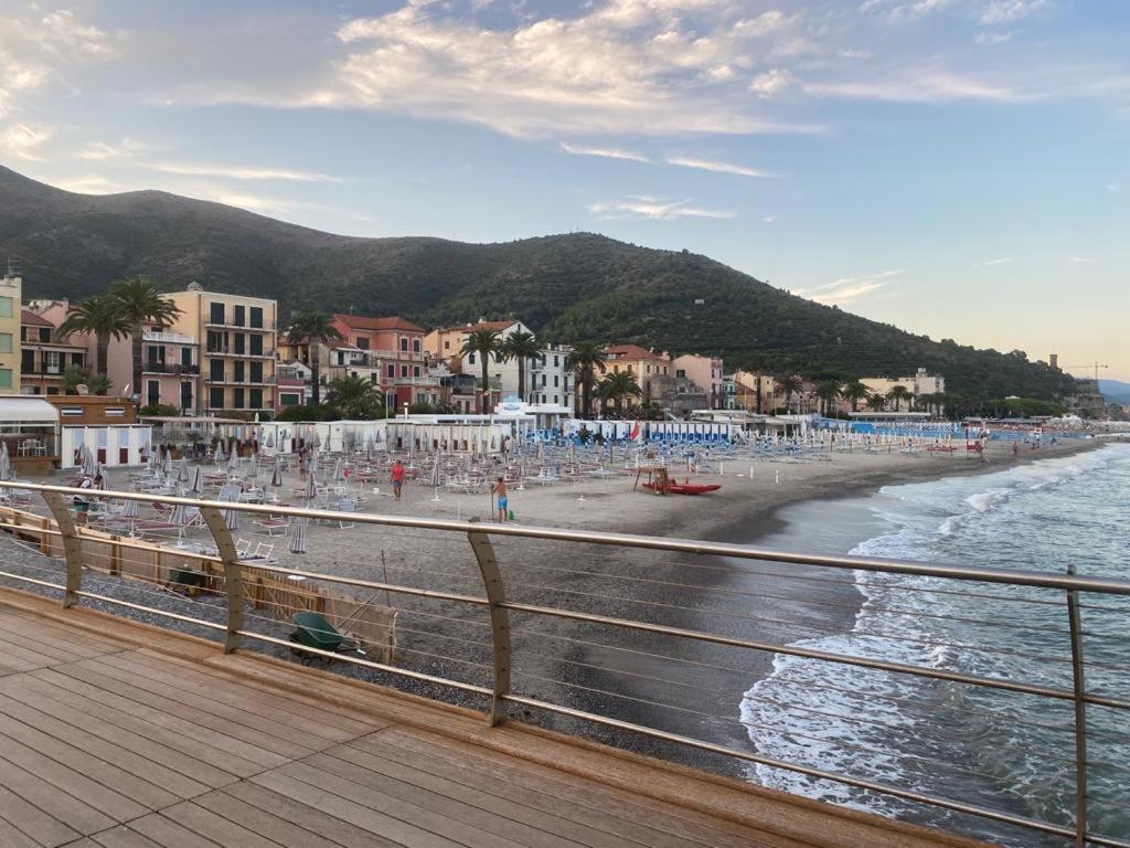 Villa Paolina Ceriale - app. 6 posti Esterno foto