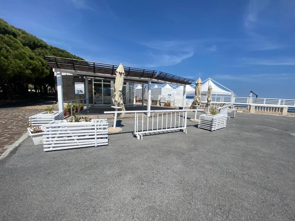 Villa Paolina Ceriale - app. 6 posti Esterno foto